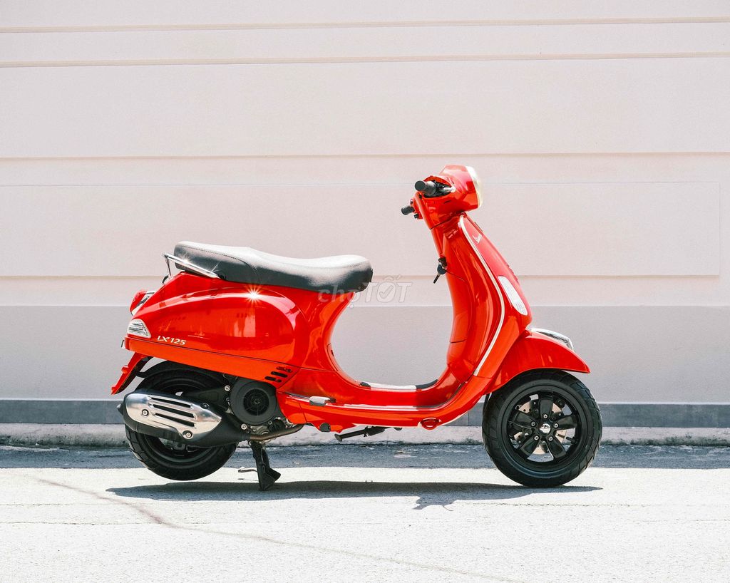 Vespa LX iget đời cuối, xe mới 100% chưa đổ xăng