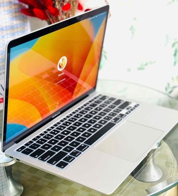 Macbook Air 2020 8/256 Zin 100%_Đẹp keng như mới. Mua bán Laptop tại Quận 10 Tp Hồ Chí Minh được đăng bởi Philongmobile