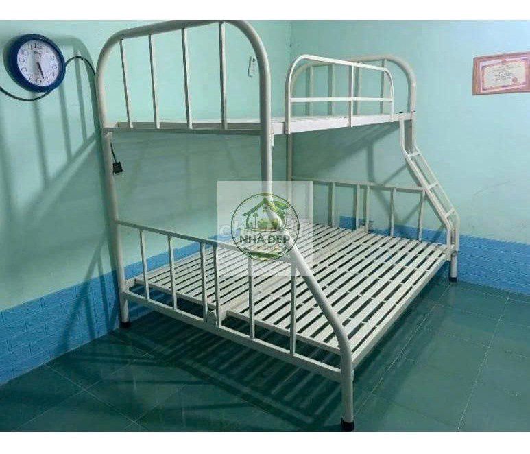 Giường tầng + Giường tầng + Giường tầng + Giường >. Mua bán Giường, chăn ga gối nệm tại Thị xã Tân Uyên Bình Dương được đăng bởi Tổng Kho Nội Thất Sài Gòn hình 1