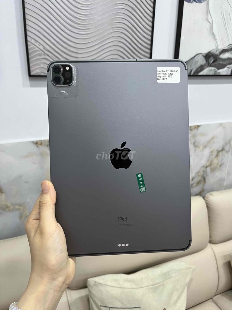 iPad Pro 2020 11" 128GB 4G+Wifi LTE Pin zin 100%. Mua bán Máy tính bảng tại Huyện Hóc Môn Tp Hồ Chí Minh được đăng bởi SIRI STORE HCM hình 1