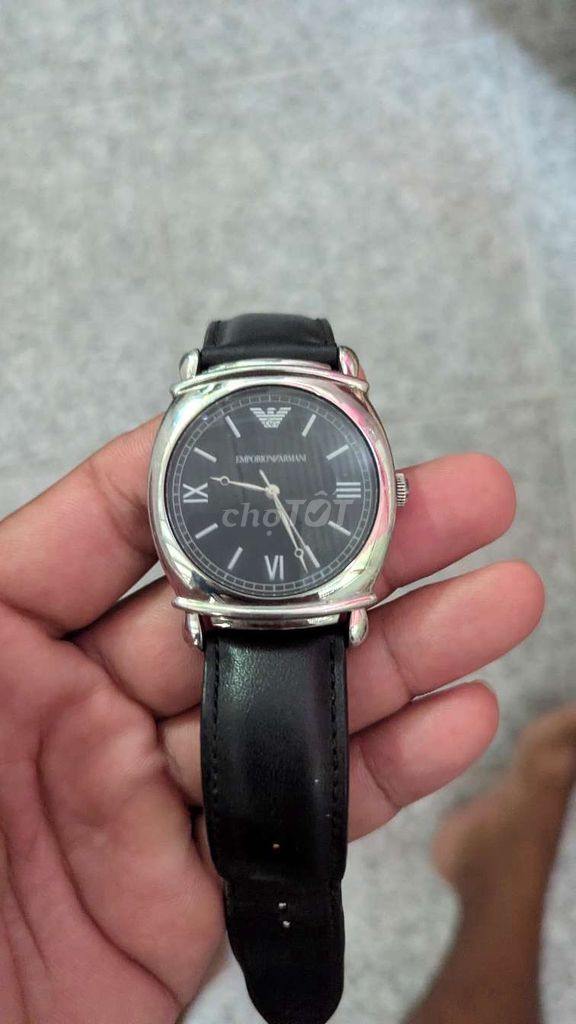 Đồng hồ Emporio Armani Nam Dây da Đen. Mua bán Đồng hồ tại Thành phố Ngã Bảy Hậu Giang được đăng bởi N7TY hình 1