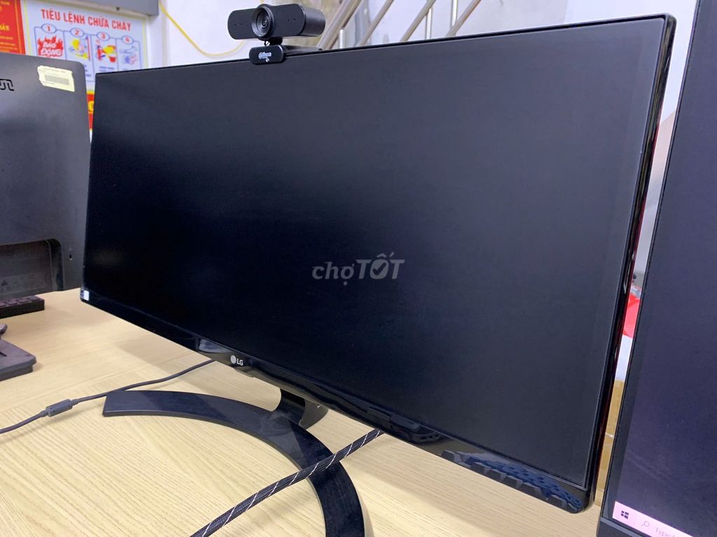 Màn hình LG Ultrawide 29UM68-P 29inch IPS 60Hz