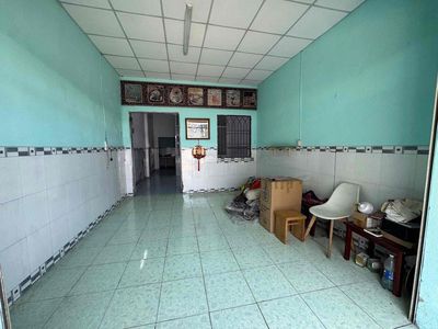 Bán nhà mặt tiền kinh doanh đường 35, thị trấn Củ Chi, 100m2 giá 880tr
