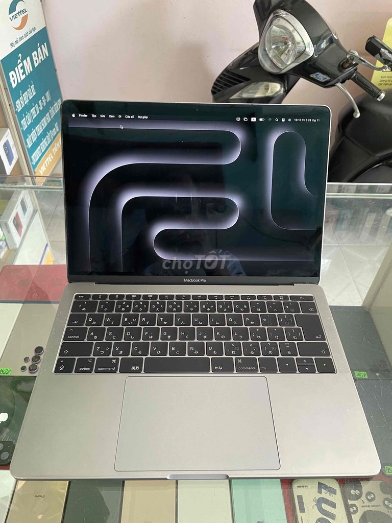 Apple MacBook Pro 2017 i7 13 inch 16GB/512GB. Mua bán Laptop tại Thành phố Mỹ Tho Tiền Giang được đăng bởi Sanh Phone hình 1