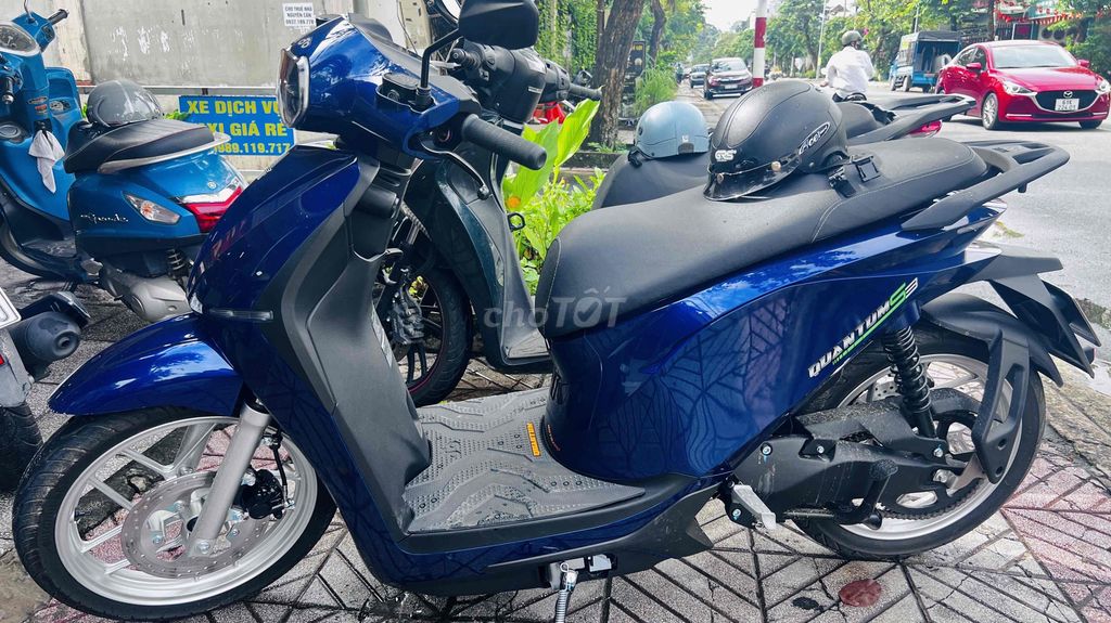 xe như mới đi đúng 2300km siêu keng vì ko thoi bán. Mua bán Xe điện tại Thành phố Thủ Dầu Một Bình Dương được đăng bởi lê thành  hình 5