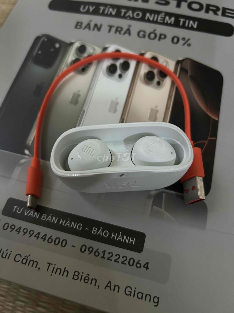 Do cần tiền gấp mình cần bán em True Wireless JBl. Mua bán Tivi, Âm thanh tại Huyện Tịnh Biên An Giang được đăng bởi Hoàng Dư hình 1