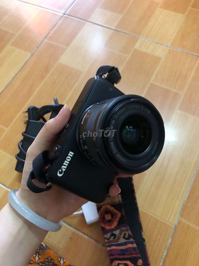 Máy ảnh Canon EOS M10 Đen kèm lens. Mua bán Máy ảnh, Máy quay tại Thành phố Thủ Đức Tp Hồ Chí Minh được đăng bởi Nhất Nguyễn hình 1