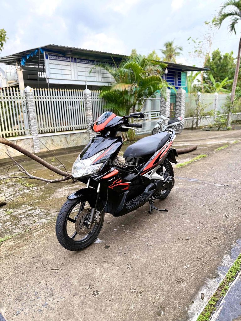 -Em Bán Honda Air Blade 110 Máy Êm Ấm,Mạnh Bốc. Mua bán Xe máy tại Huyện Phong Điền Cần Thơ được đăng bởi Danh Hà hình 2