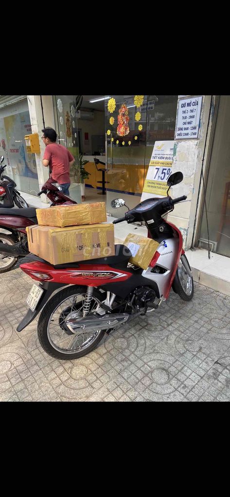 Chính chủ bán xe wave 2017 còn mới giá 11tr500. Mua bán Xe máy tại Quận 10 Tp Hồ Chí Minh được đăng bởi Nguyễn Văn Luân hình 5