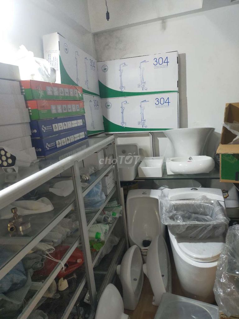 Thanh lý gấp kho hàng thiết bị nhà tắm nhà bếp. Mua bán Thiết bị vệ sinh, nhà tắm tại Quận Hoàn Kiếm Hà Nội được đăng bởi Trương văn hùng hình 1