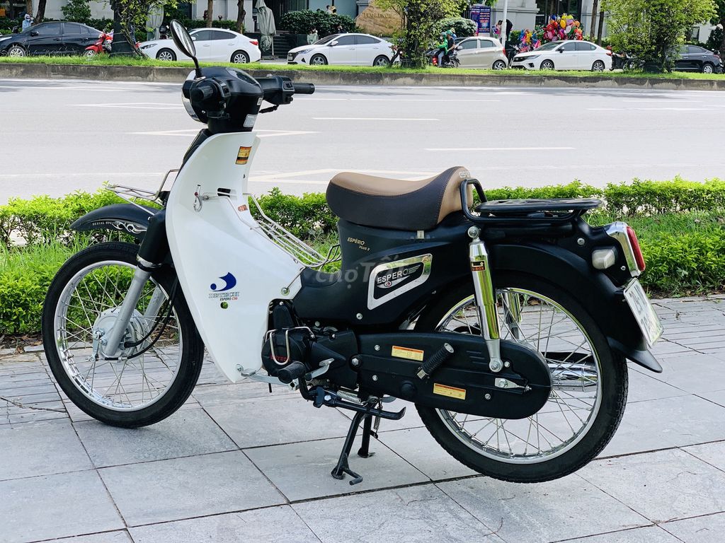 HONDA CUB 50CC MÀU ĐEN NHÁM HỌC SINH ĐI HỌC. Mua bán Xe máy tại Quận Hai Bà Trưng Hà Nội được đăng bởi A.SỰ hình 4