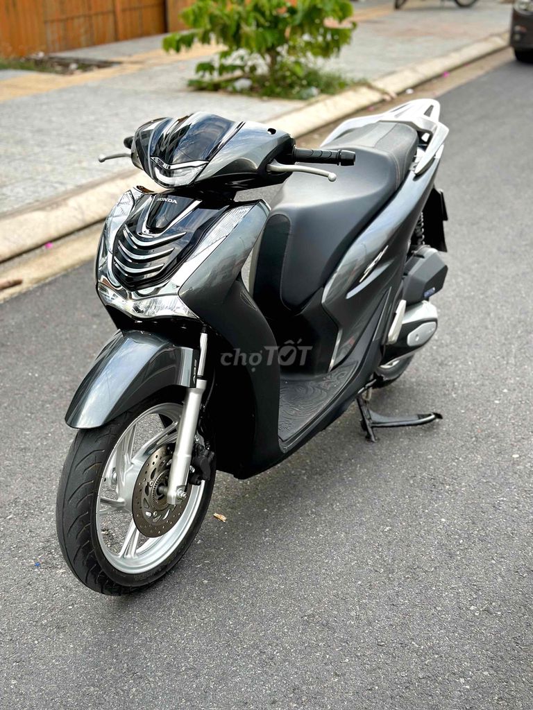 SH 125 ABS 2020 Xám đen siêu Đẹp 😘. Mua bán Xe máy tại Thành phố Vũng Tàu Bà Rịa - Vũng Tàu được đăng bởi Xe Máy Cũ Vũng Tàu 72 hình 3