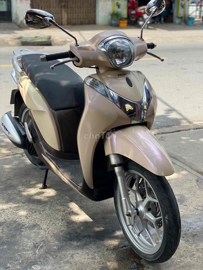 Honda SH Mode. Очень красивый, поддержка рассрочки, плохая кредитная история