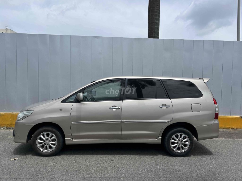 Toyota Innova 2014 2.0E MT Số Sàn Xe Gia Đình Đi. Mua bán Ô tô tại Thành phố Thủ Đức Tp Hồ Chí Minh được đăng bởi Tân hình 4