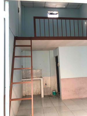 phòng trọ có gác lửng