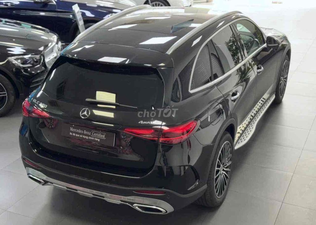 Mercedes -Benz GLC 300 4matic siêu lươt. Mua bán Ô tô tại Quận Bình Thạnh Tp Hồ Chí Minh được đăng bởi Hùng Mercedes Haxaco Hàng Xanh hình 6