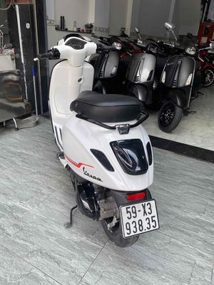 vespa 3v 2015