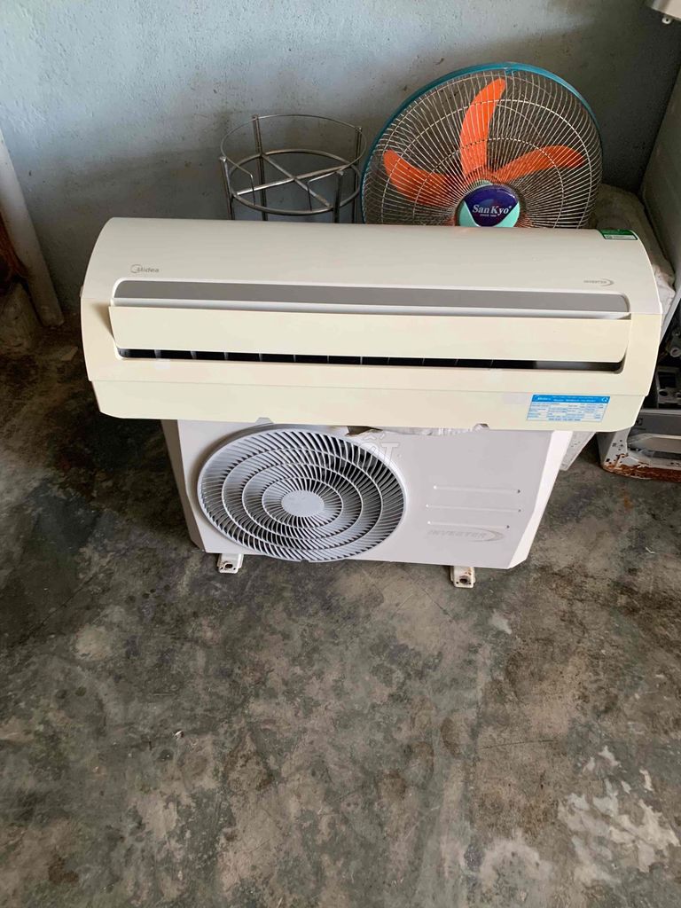 Điều hòa Midea Inverter Trắng. Mua bán Máy lạnh, điều hoà tại Thành phố Tam Kỳ Quảng Nam được đăng bởi Thành Tâm hình 1