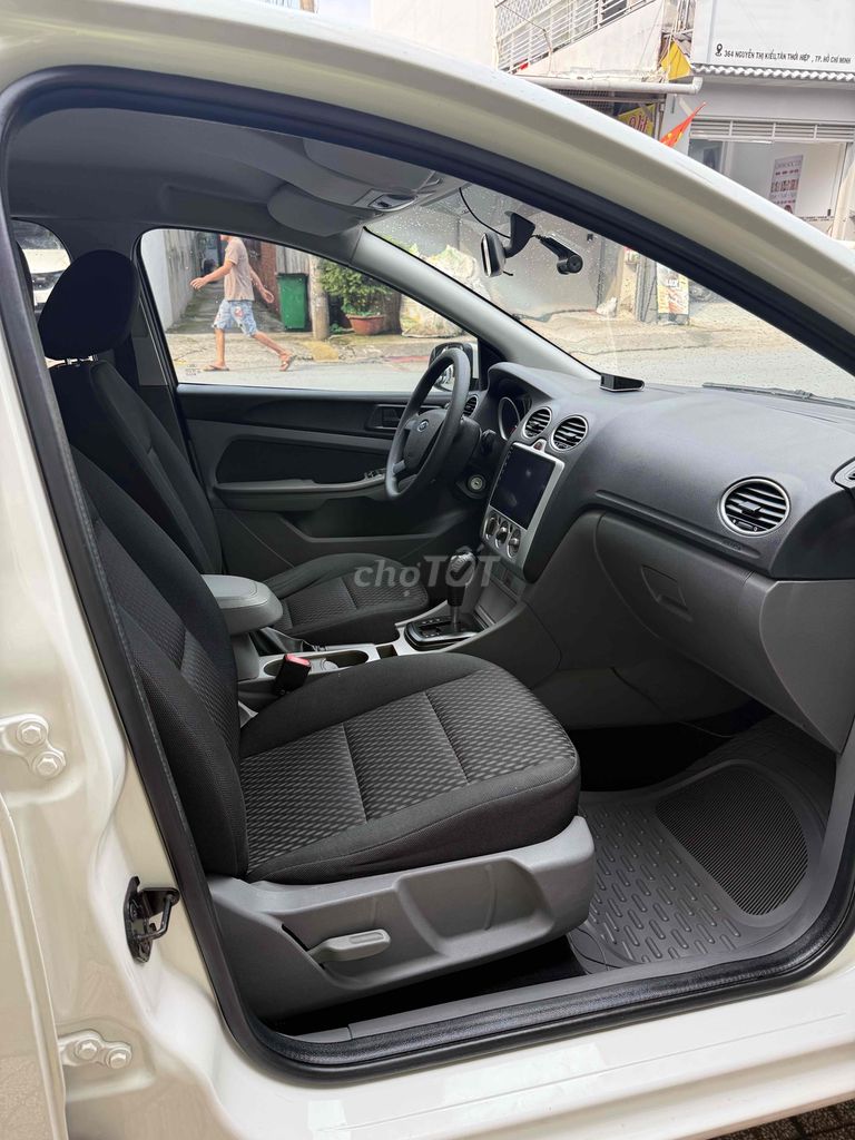 Ford Focus 2011 1.8 AT - 130000 km Chuẩn Một Chủ 🐅. Mua bán Ô tô tại Quận 12 Tp Hồ Chí Minh được đăng bởi Tân hình 10