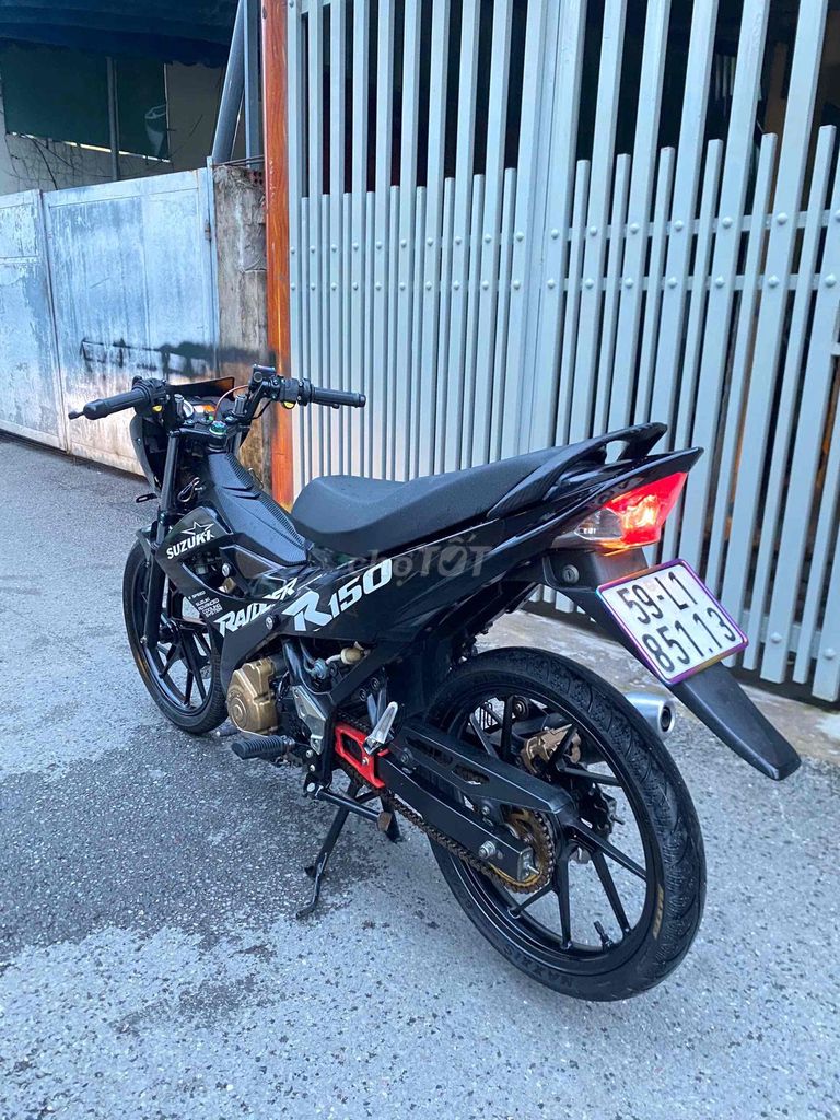 Suzuki Raider 2014 черный, номера Сайгона