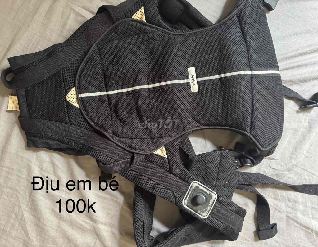 Địu Aprica Vải lưới Đen. Mua bán Mẹ và bé tại Quận 10 Tp Hồ Chí Minh được đăng bởi Ngoc Pham hình 1
