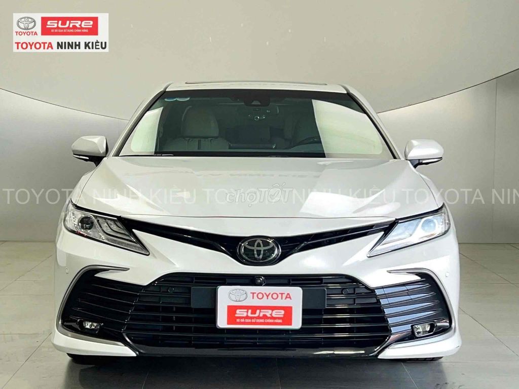 xe Toyota Camry 2022 2.5 Q - 31000 km