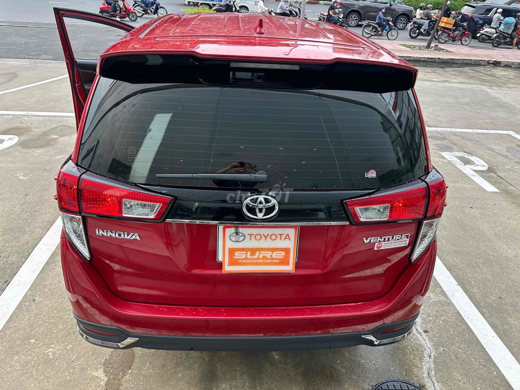 Toyota Innova 2020 Venturer - 35000 km 7c tự động. Mua bán Ô tô tại Quận Bình Thạnh Tp Hồ Chí Minh được đăng bởi phuongneo hình 8