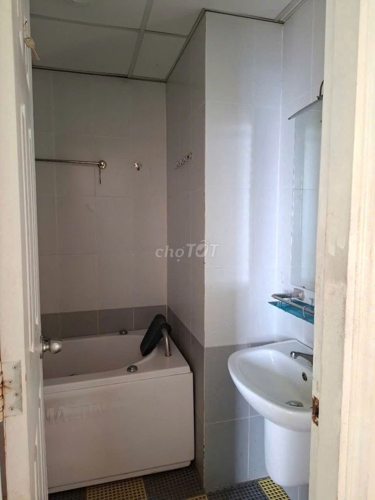 Аренда · 2 комн. · 74 м² · Quận Phú Nhuận, ул. Hoàng Minh Giám