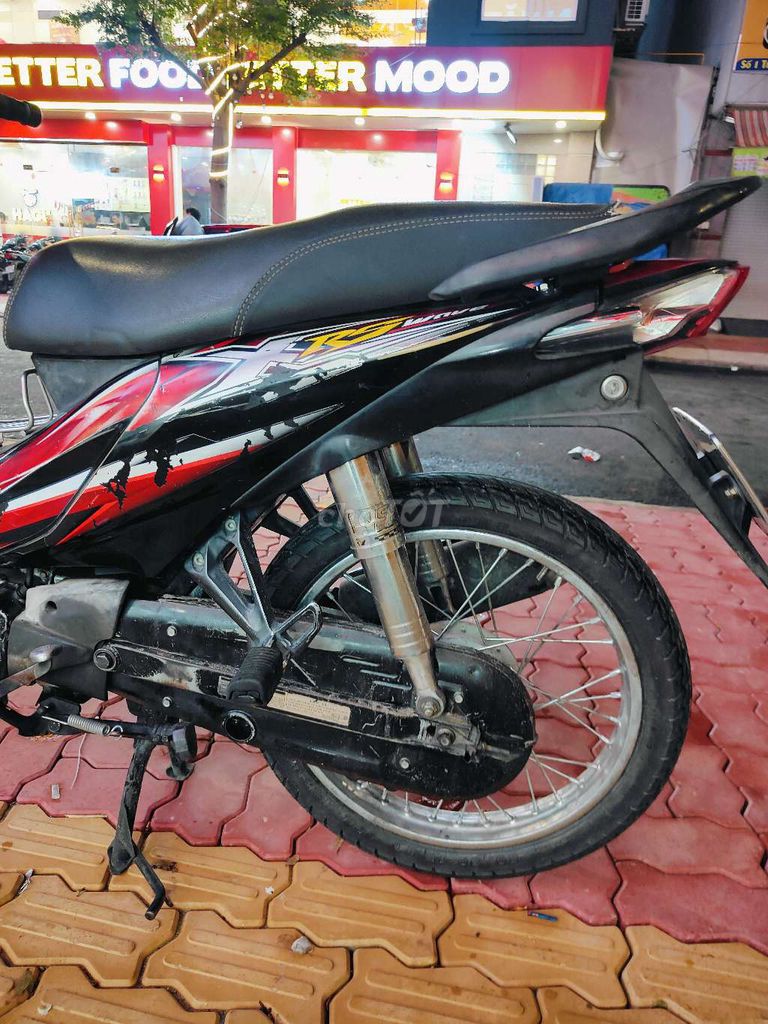 Wave rsx 110 giấy tờ đầy đủ. 
#xe sạch sẻ. Mua bán Xe máy tại Quận 8 Tp Hồ Chí Minh được đăng bởi Phong Nguyễn Thanh hình 3