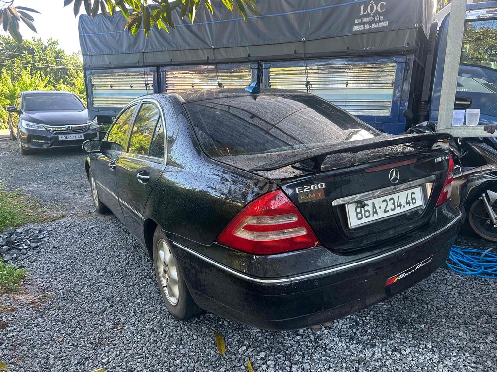 Mercedes Benz C Class 2004 C180K số tự động. Mua bán Ô tô tại Huyện Bàu Bàng Bình Dương được đăng bởi Trần Văn Quang hình 6