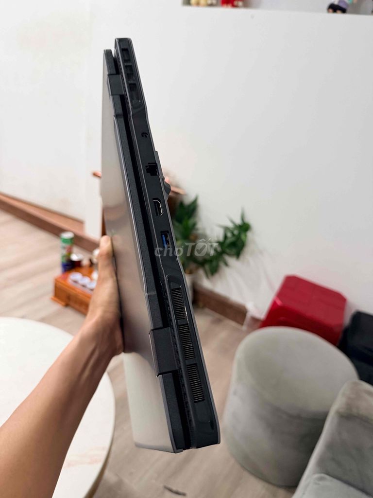 MSI Sword 16 HX B14VFKG i7-14700HX 16GB/1TB. Mua bán Laptop tại Quận 10 Tp Hồ Chí Minh được đăng bởi Nguyễn Lý hình 1