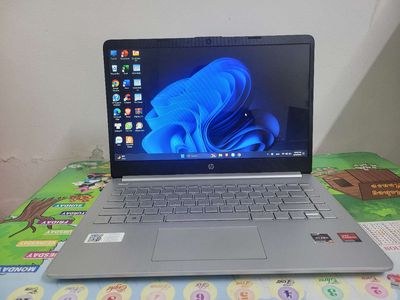 Laptop HP 14s R5 5500U/8GB/250GB 14inch Win 11
