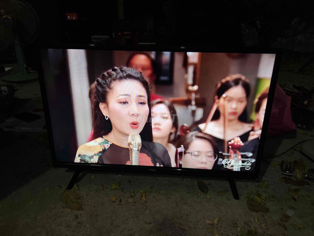 tivi tcl 32. Mua bán Tivi, Âm thanh tại Huyện Cầu Ngang Trà Vinh được đăng bởi 2 Th cổ hình 1