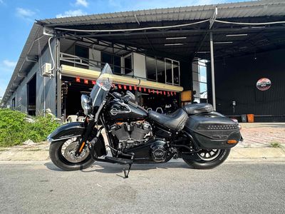 Harley Davidson Heritage. Mua bán Xe máy tại Quận Long Biên Hà Nội được đăng bởi Nguyễn Anh Tuấn