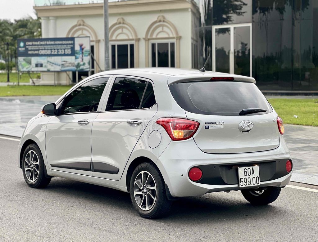 i10 Hatchback 1.2MT full ODO 21.000km NHƯ MỚI. Mua bán Ô tô tại Thành phố Thủ Đức Tp Hồ Chí Minh được đăng bởi Sơn hình 2