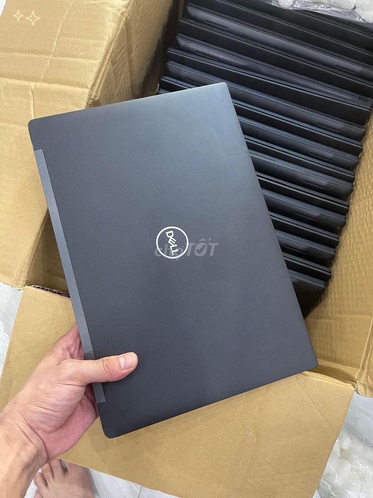 Dell LATITUDE 7390 NHỎ NGỌN MÀN VIỀN MỎNG,ĐẸP KEN. Mua bán Laptop tại Quận Thanh Khê Đà Nẵng được đăng bởi Nguyễn Văn Chính hình 1