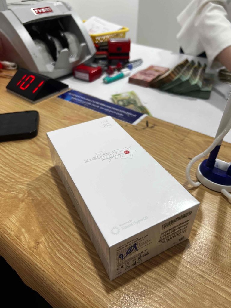 Xiaomi 15T 12GB/256GB Xám. Mua bán Điện thoại tại Quận 7 Tp Hồ Chí Minh được đăng bởi Tran Quang hình 1