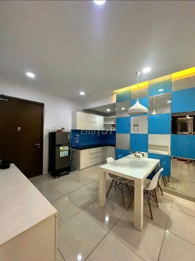 Cho thuê 2PN, 68m2 khu Ruby nội thất full, giá 11tr, Celadon City