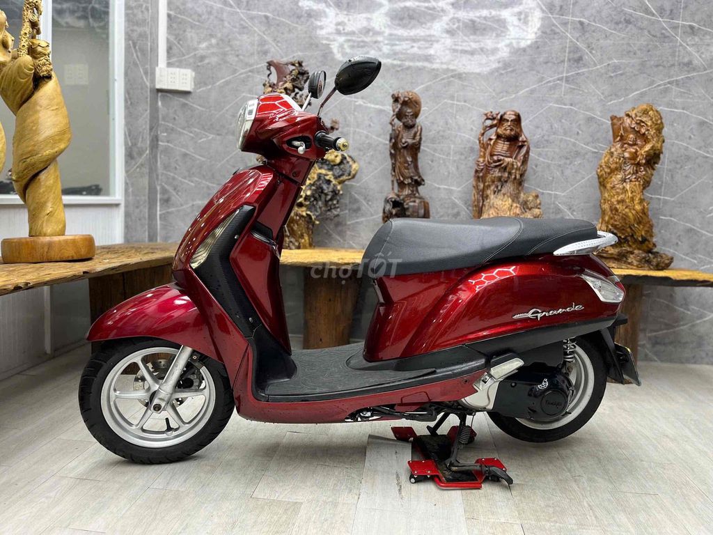 👉Grande 2016 chính chủ biển SG máy bao khoẻ. Mua bán Xe máy tại Quận 7 Tp Hồ Chí Minh được đăng bởi Xe Cũ Hiếu CT hình 4