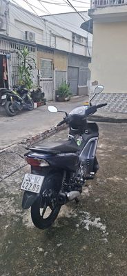 Xe còn mới 98% chính chủ  2023. Mua bán Xe máy tại Quận 12 Tp Hồ Chí Minh được đăng bởi hoa