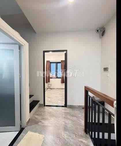 BÁN NHÀ ĐẸP CÓ NỘI THẤT HẺM 7M XE HƠI KHU KIỀU ĐÀM GẦN LOTTE MARRT Q7