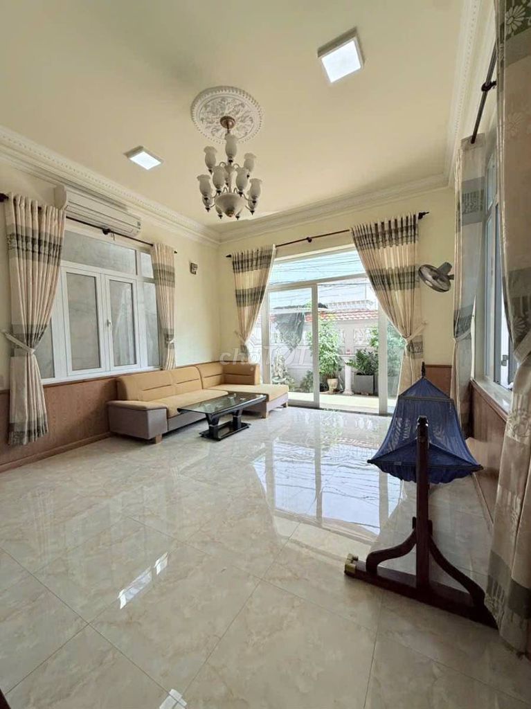BÁN NHÀ GẦN TRUNG TÂM VIETSO - NHÀ 2 TẦNG x 175M2