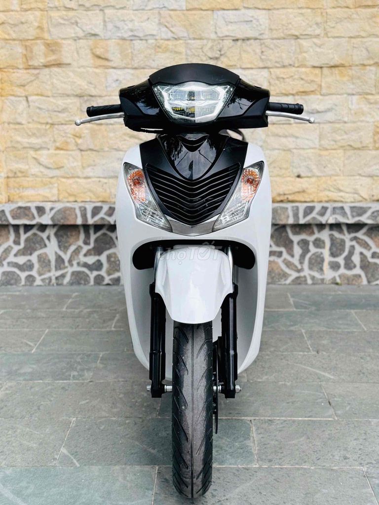 Sh 150fi 2019 đèn led khoá smartkey ful vỏ nhập ý. Mua bán Xe máy tại Quận Cầu Giấy Hà Nội được đăng bởi nguyễn bích thuỷ hình 16