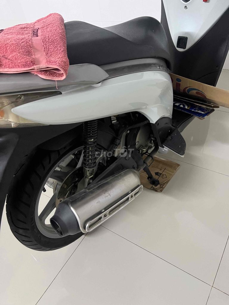 Sh ý 2010 nguyên zin (nồi nắp chao nguyen xin) 125. Mua bán Xe máy tại Huyện Cai Lậy Tiền Giang được đăng bởi le van vinh hình 4