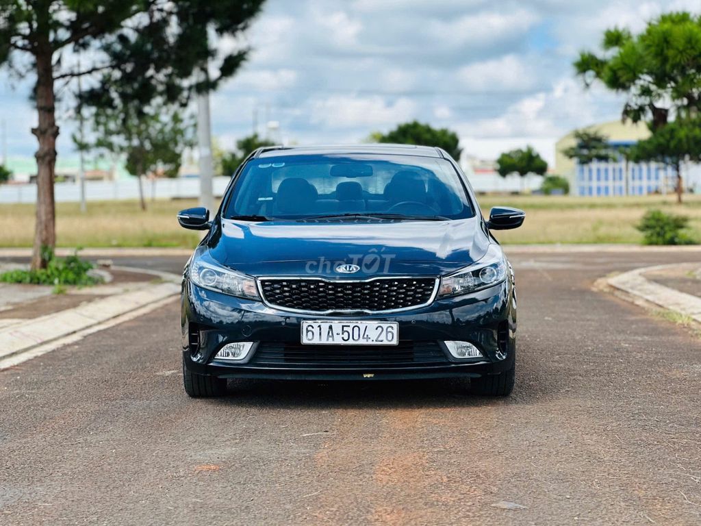 KIA Cerato 2018 Xăng 1.6L Đen. Mua bán Ô tô tại Thành phố Pleiku Gia Lai được đăng bởi Kết Nguyễn hình 8