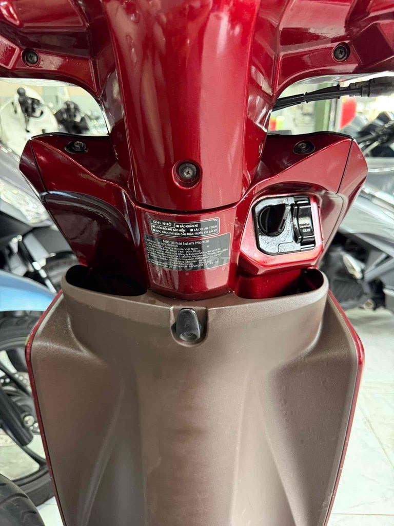 VISION 2019. Khoá Smakey - Xe Zin - Áo Trùm Keo. Mua bán Xe máy tại Thành phố Rạch Giá Kiên Giang được đăng bởi XE MÁY CŨ TÂN 128 hình 3