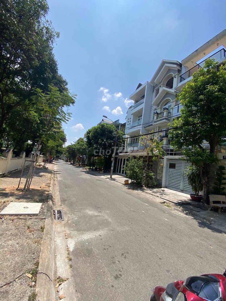 Аренда · 1 комн. · 100 м² · Quận Bình Tân, ул. Đường số 25