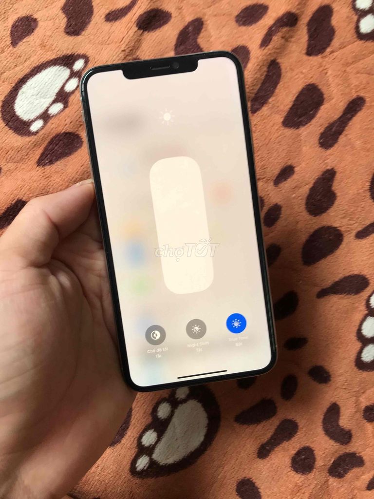 Apple iPhone Xs Max 64GB Trắng. Mua bán Điện thoại tại Quận Ba Đình Hà Nội được đăng bởi Truong hình 1