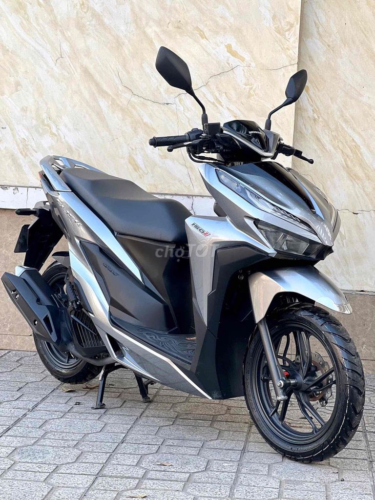 Click thái 150i bstp 9chủ xe nhập bao zin chuẩn. Mua bán Xe máy tại Quận 12 Tp Hồ Chí Minh được đăng bởi CHXM Phương Nam Chuyên Bán Xe Trả Góp Bao Nợ Xấu hình 1