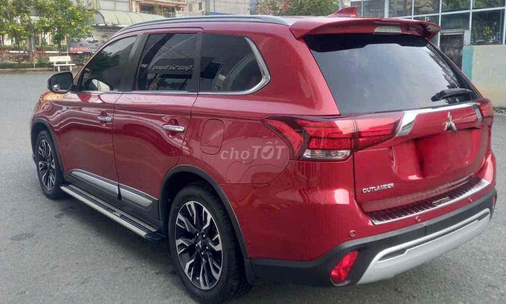Mitsubishi Outlander 2021 Premium 2.0 CVT. Mua bán Ô tô tại Quận 7 Tp Hồ Chí Minh được đăng bởi Hoà hình 2